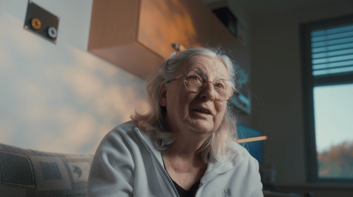 KDO JE VĚRA REICHLOVÁ